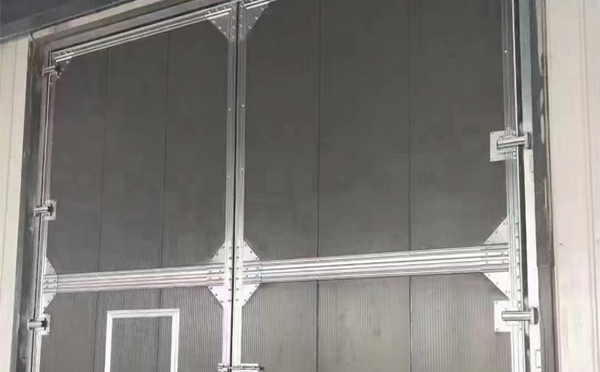 兰州新区兰州厂房兰州新区工业门选购与使用指南：打造高效安全的生产环境