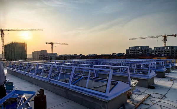 消防兰州新区排烟窗工作原理