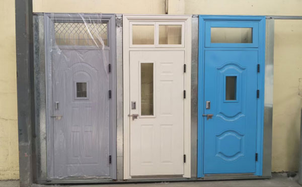 兰州新区学校教室门