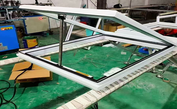 某地下车库出入口兰州新区排烟窗配置工程