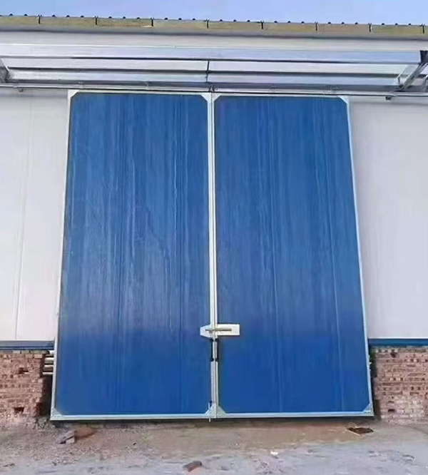 兰州新区工业门在大型仓储物流通道中的应用实例