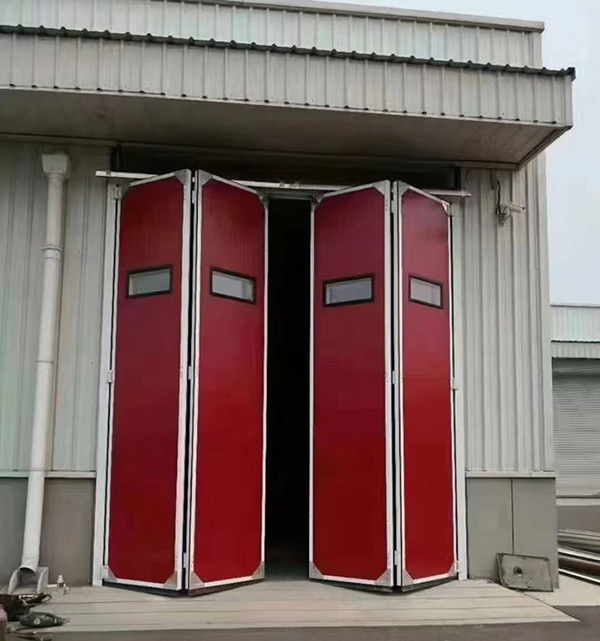 兰州新区工业折叠门在大型装配车间出入口的应用实例